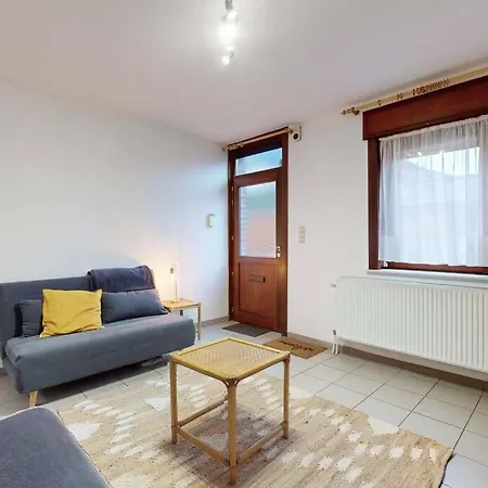 Comfortable House G00gle-shape- Chievres Air Base Casa de Férias *